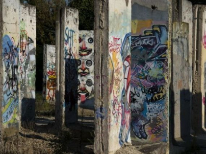 Cea mai mare problema a Germaniei. "Fantoma" care imparte tara in doua chiar si dupa o plata de 2 trilioane euro Cea mai mare problema a Germaniei. "Fantoma" care imparte tara in doua chiar si dupa o plata de 2 trilioane euro