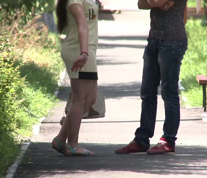 Un barbat din Buzau, acuzat ca a abuzat-o sexual pe fiica iubitei lui. Ce a facut barbatul cand totul a iesit la lumina Un barbat din Buzau, acuzat ca a abuzat-o sexual pe fiica iubitei lui. Ce a facut barbatul cand totul a iesit la lumina