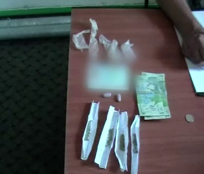 "Pot sa ma las oricand". Desi e demonstrat ca etnobotanicele pot contine si otrava de sobolani, tinerii continua sa consume