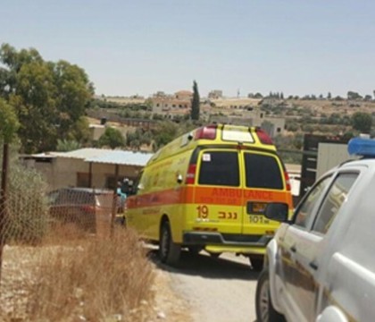 Doi copii au murit sufocati de caldura, dupa ce tatal lor i-a lasat in masina, in plin soare. Ce facea barbatul in acest timp