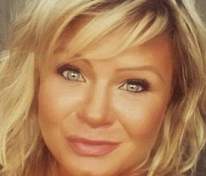 Tragedie intr-o familie de americani. Mama si-a impuscat fiicele de 22 si 17 ani chiar de ziua de nastere a sotului ei Tragedie intr-o familie de americani. Mama si-a impuscat fiicele de 22 si 17 ani chiar de ziua de nastere a sotului ei
