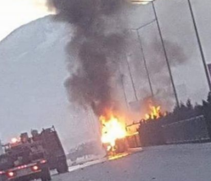 Cel putin 40 de morti dupa ce un atacator sinucigas s-a detonat in apropierea unui convoi militar din Kabul Cel putin 40 de morti dupa ce un atacator sinucigas s-a detonat in apropierea unui convoi militar din Kabul