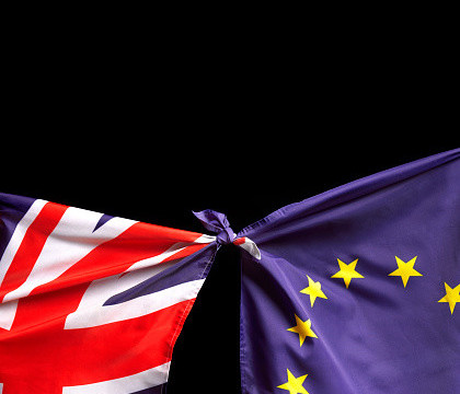 Parlamentul britanic va dezbate petitia pentru organizarea celui de-al doilea referendum. Decizia a fost anuntata astazi Parlamentul britanic va dezbate petitia pentru organizarea celui de-al doilea referendum. Decizia a fost anuntata astazi