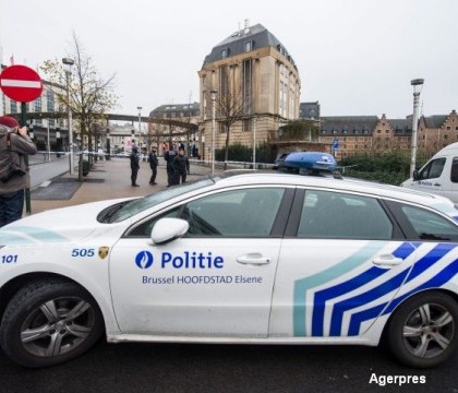 Operatiune antiterorista in Belgia. Un barbat care se comporta suspect si are o haine din care ies fire, investigat Operatiune antiterorista in Belgia. Un barbat care se comporta suspect si are o haine din care ies fire, investigat