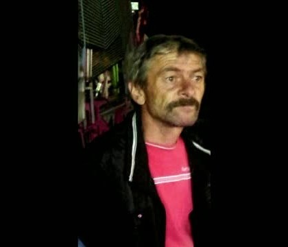 Barbat de 47 de ani, disparut fara urma in strainatate. Se intorcea acasa pentru nunta fiicei, insa la granita i s-a facut rau Barbat de 47 de ani, disparut fara urma in strainatate. Se intorcea acasa pentru nunta fiicei, insa la granita i s-a facut rau