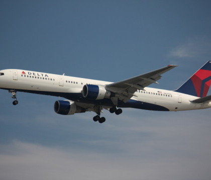 Delta Airlines si-a suspendat toate zborurile. Anuntul facut de compania aeriana americana Delta Airlines si-a suspendat toate zborurile. Anuntul facut de compania aeriana americana