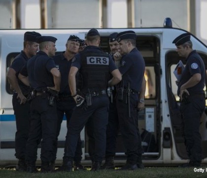 O adolescenta 16 ani din Franta, "foarte radicalizata", pregatea un atentat. Reteaua rusa prin care comunica cu jihadistii O adolescenta 16 ani din Franta, "foarte radicalizata", pregatea un atentat. Reteaua rusa prin care comunica cu jihadistii