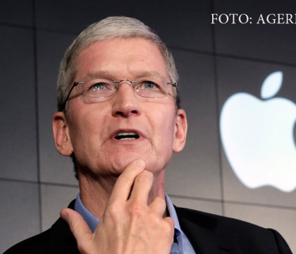 Interviu cu seful Apple, dupa 5 ani de la preluarea functiei de la Steve Jobs. Cu cine se sfatuieste in momentele grele
