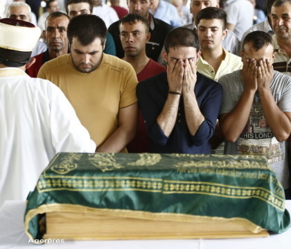 Cel putin 22 de victime ale atentatului comis la o nunta in Gaziantep aveau sub 14 ani. Printre raniti se afla si mirele Cel putin 22 de victime ale atentatului comis la o nunta in Gaziantep aveau sub 14 ani. Printre raniti se afla si mirele