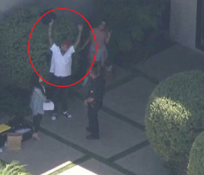Chris Brown, arestat din nou de politie, tot pentru agresarea unei femei. Rapperul i-ar fi pus pistolul la tampla
