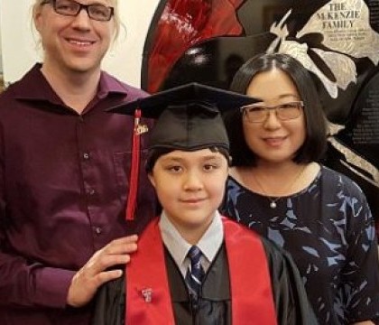 Cel mai tanar student al unei institutii de invatamant superior din SUA. La 12 ani a fost acceptat de Universitatea Cornell