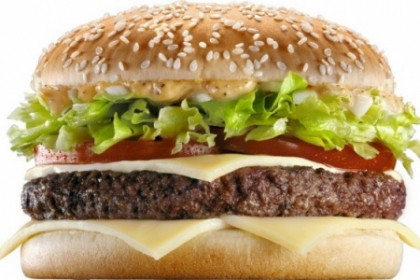 Ce produse NU ar manca sub nicio forma angajatii de la fast-food. Cum sunt preparate meniurile