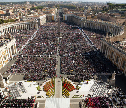 Maica Tereza, canonizata la Vatican. 100.000 de oameni si 12 sefi de stat, prezenti la ceremonie - VIDEO