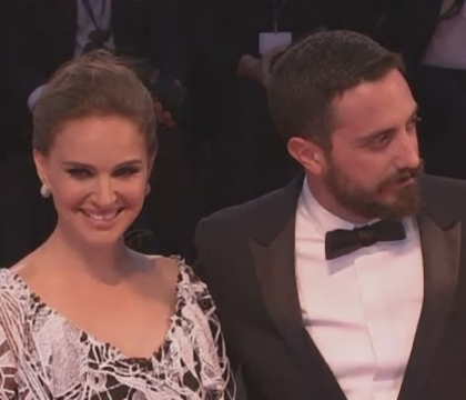 "Jackie" a avut premiera mondiala la Venetia. Natalie Portman o interpreteza pe cea mai iubita prima doamna a SUA