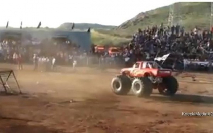 Sase persoane au murit, dupa ce un monster truck a pierdut controlul in timpul unui show din Mexic