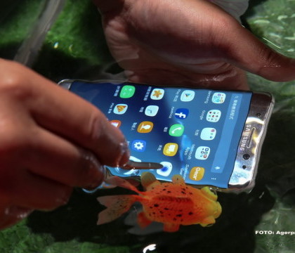 Un milion de telefoane Samsung Galaxy Note 7, rechemate in SUA. Smartphone-urile prezinta riscuri de explozie
