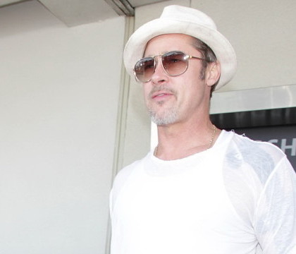 Brad Pitt, investigat pentru abuz fizic si verbal asupra copiilor sai. Incidentul petrecut intr-un avion privat Brad Pitt, investigat pentru abuz fizic si verbal asupra copiilor sai. Incidentul petrecut intr-un avion privat