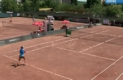 Ghinion la dublu, succes la simplu. Moldoveanca Anastasia Vdovenco, eliminata dintr-un turneu de tenis din Antalya Ghinion la dublu, succes la simplu. Moldoveanca Anastasia Vdovenco, eliminata dintr-un turneu de tenis din Antalya