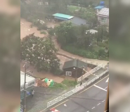 Trei oameni si-au pierdut viata in urma taifunului care a lovit Coreea de Sud. Tara spre care se indreapta urgia