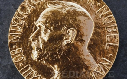 Premiul Nobel pentru chimie pe 2013, atribuit lui Martin Karplus, Michael Levitt si Arieh Warshel Premiul Nobel pentru chimie pe 2013, atribuit lui Martin Karplus, Michael Levitt si Arieh Warshel