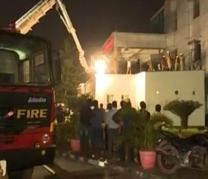 Cel putin 19 morti in urma unui incendiu la un spital din India. "Bilantul ar putea sa creasca" Cel putin 19 morti in urma unui incendiu la un spital din India. "Bilantul ar putea sa creasca"