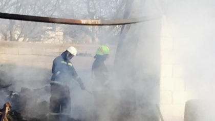 Noi detalii despre incendiul dezastruos de la Anenii Noi. Proprietarului i s-a facut rau si a fost chemata ambulanta. Fratele acestuia: "Totul a fost intentionat, nu este prima data"