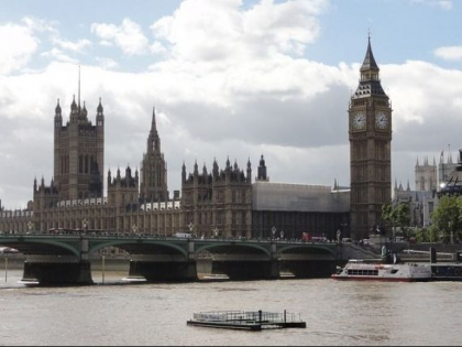 Decizia care schimba viitorul moldovenilor din Marea Britanie. Ce se intampla in Parlamentul de la Londra ingrijoreaza imigrantii