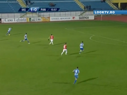 Gol inedit in Campionatul Romaniei: Un mijlocas a rupt plasa 