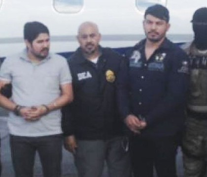 Doi nepoti ai presedintelui Venezuelei, prinsi cand incercau sa vanda aproape o tona de droguri. Cum ii apara avocatii Doi nepoti ai presedintelui Venezuelei, prinsi cand incercau sa vanda aproape o tona de droguri. Cum ii apara avocatii