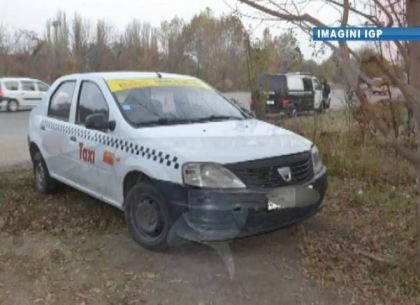 Un taximetrist din Balti, AMENINTAT cu un cutit si lasat fara masina. Suspectii, RETINUTI. Cum s-a intamplat totul