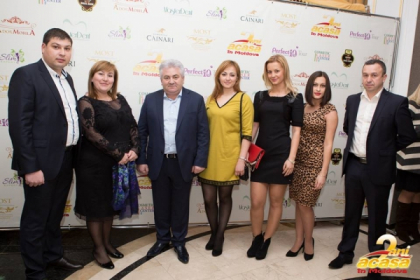 Muzica, vin si oameni de succes! Cum a fost petrecerea Acasa in Moldova alaturi de parteneri - VIDEO Muzica, vin si oameni de succes! Cum a fost petrecerea Acasa in Moldova alaturi de parteneri - VIDEO