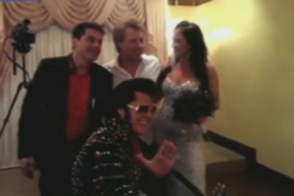 O australianca si-a dorit sa fie dusa la altar de Jon Bon Jovi si dorinta i s-a implinit. VIDEO O australianca si-a dorit sa fie dusa la altar de Jon Bon Jovi si dorinta i s-a implinit. VIDEO