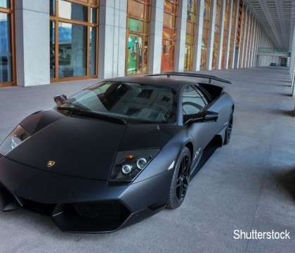 L-au prins cu numere false de inmatriculare si i-au dezmembrat masina. Cum arata un Lamborghini Murcielago "dezmembrat". VIDEO L-au prins cu numere false de inmatriculare si i-au dezmembrat masina. Cum arata un Lamborghini Murcielago "dezmembrat". VIDEO