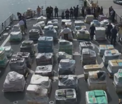 Captura uriasa in Florida. Paza de coasta a confiscat cocaina de 715 milioane de dolari Captura uriasa in Florida. Paza de coasta a confiscat cocaina de 715 milioane de dolari