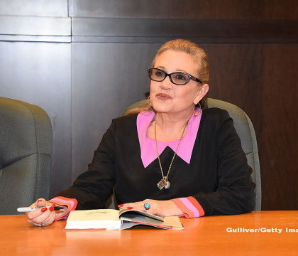 Carrie Fisher, actrita din Star Wars, a murit, dupa ce suferise un infarct. Mesajul emotionant transmis de mama acesteia