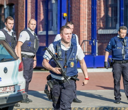 Alerta cu bomba in Belgia. Doua gari, din Liege si Charleroi, au fost evacuate dupa ce a fost gasit un colet suspect