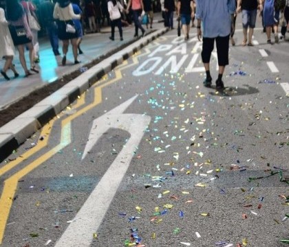 "Dezmatul" de Anul Nou pe strazile din Marea Britanie a devenit traditie: femei bete si barbati violenti "Dezmatul" de Anul Nou pe strazile din Marea Britanie a devenit traditie: femei bete si barbati violenti