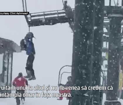 Un baiat a cazut din telescaun si a ramas agatat din cauza unei bretele a rucsacului. Ce a facut dupa ce a ramas suspendat Un baiat a cazut din telescaun si a ramas agatat din cauza unei bretele a rucsacului. Ce a facut dupa ce a ramas suspendat
