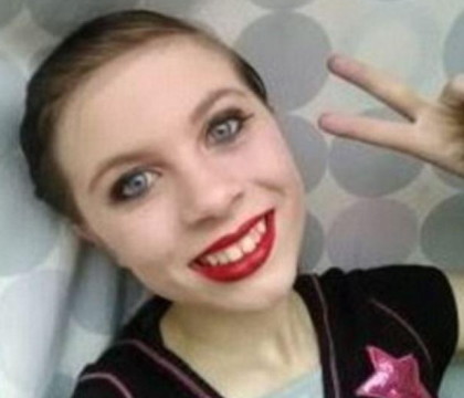 O adolescenta de 12 ani din SUA si-a transmis LIVE pe Facebook sinuciderea. Ce s-a intamplat cu filmuletul socant O adolescenta de 12 ani din SUA si-a transmis LIVE pe Facebook sinuciderea. Ce s-a intamplat cu filmuletul socant