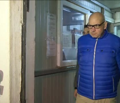 Om de afaceri francez, acuzat ca abuzat mai multi minori. Isi alegea victimele din centrele de plasament Om de afaceri francez, acuzat ca abuzat mai multi minori. Isi alegea victimele din centrele de plasament