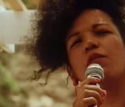 Interpreta melodiei Lambada, gasita moarta, carbonizata, in masina ei