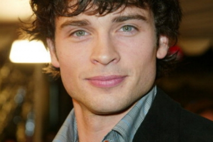 Tom Welling, protagonistul serialului "Smallville", si sotia lui divorteaza dupa 11 ani de casnicie Tom Welling, protagonistul serialului "Smallville", si sotia lui divorteaza dupa 11 ani de casnicie