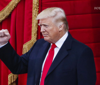 Ordinul de restrictie anti-musulmani al lui Trump, suspendat de un judecator si criticat de Merkel. Reactia presedintelui SUA Ordinul de restrictie anti-musulmani al lui Trump, suspendat de un judecator si criticat de Merkel. Reactia presedintelui SUA