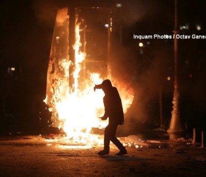 Incidente la cel mai mare protest din Bucuresti din ultimii 25 de ani. Anuntul facut de Jandarmeria romana dupa violentele petrecute Incidente la cel mai mare protest din Bucuresti din ultimii 25 de ani. Anuntul facut de Jandarmeria romana dupa violentele petrecute