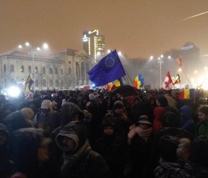 BBC a transmis live pe Facebook imagini de la protestele anti-Guvern din Romania. "Bravo, Romania, lumea intreaga e mandra de voi" BBC a transmis live pe Facebook imagini de la protestele anti-Guvern din Romania. "Bravo, Romania, lumea intreaga e mandra de voi"