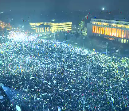 Manifestatiile din Romania fac inconjurul lumii. "Protestul luminii", urmarit de milioane de oameni din SUA si pana in China Manifestatiile din Romania fac inconjurul lumii. "Protestul luminii", urmarit de milioane de oameni din SUA si pana in China