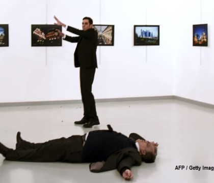 Un fotograf roman, pe podium la cea mai prestigioasa competitie mondiala de fotojurnalism. Imaginea care a castigat Un fotograf roman, pe podium la cea mai prestigioasa competitie mondiala de fotojurnalism. Imaginea care a castigat