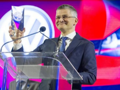 Masina care i-a cucerit pe americani vine din Europa.Condusa si de sute de mii de romani, este cea mai iubita de pe continent