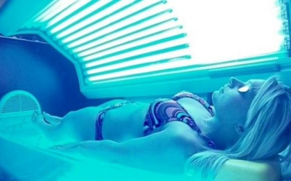 Bronzatul la solar provoaca un risc prea mare de cancer. Australia va interzice total aceste aparate Bronzatul la solar provoaca un risc prea mare de cancer. Australia va interzice total aceste aparate