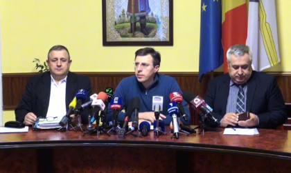 Chirtoaca, despre diferenta din facturi a consumului de apa: "Legea nu poate fi aplicata". Cine NU va mai plati in plus Chirtoaca, despre diferenta din facturi a consumului de apa: "Legea nu poate fi aplicata". Cine NU va mai plati in plus